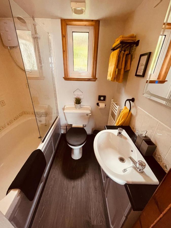 The Rowanberry Suite At Rowan Cottage Elgol Екстериор снимка